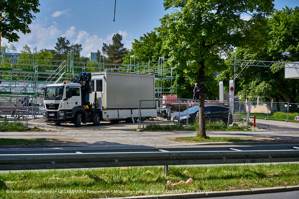 2023-05.30 - neue Wände für das Haus für Kinder